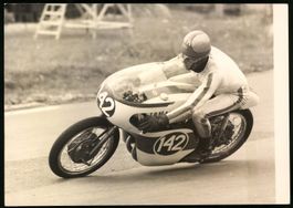 Fotografie schwedischer Motorradrennfahr