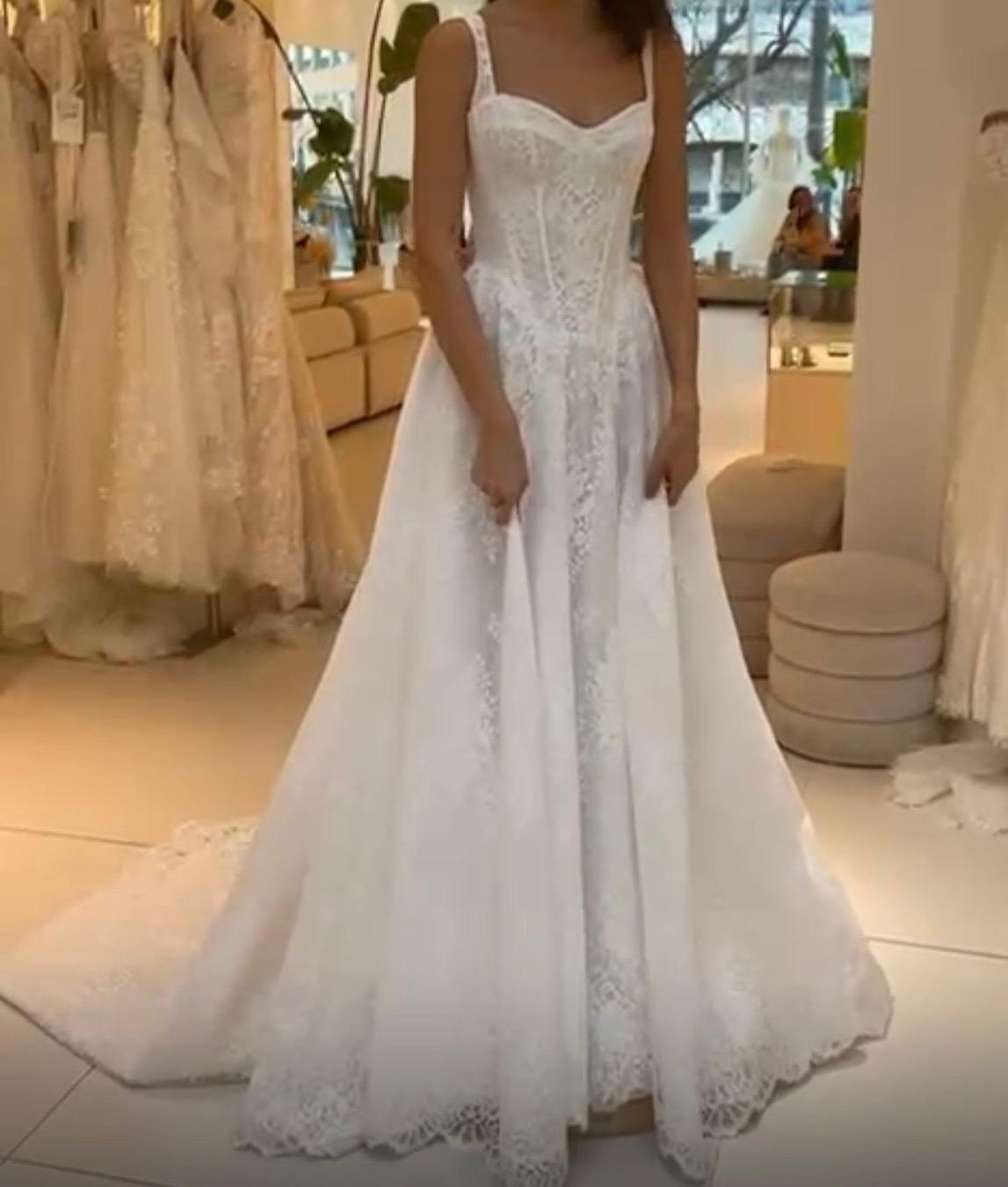 Vestiti: Brautkleid von Milla Nova "Elisora" – Usato da Mönchaltorf venduto da elv_8jg5 6