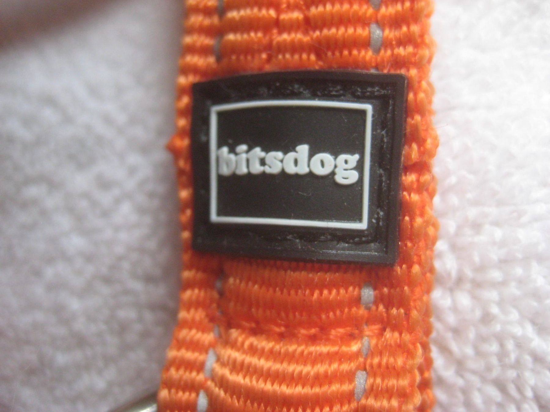 Collier et laisse: HUNDE  GESCHIRR – Neuf (Voir description) à Uster par flocke1 2