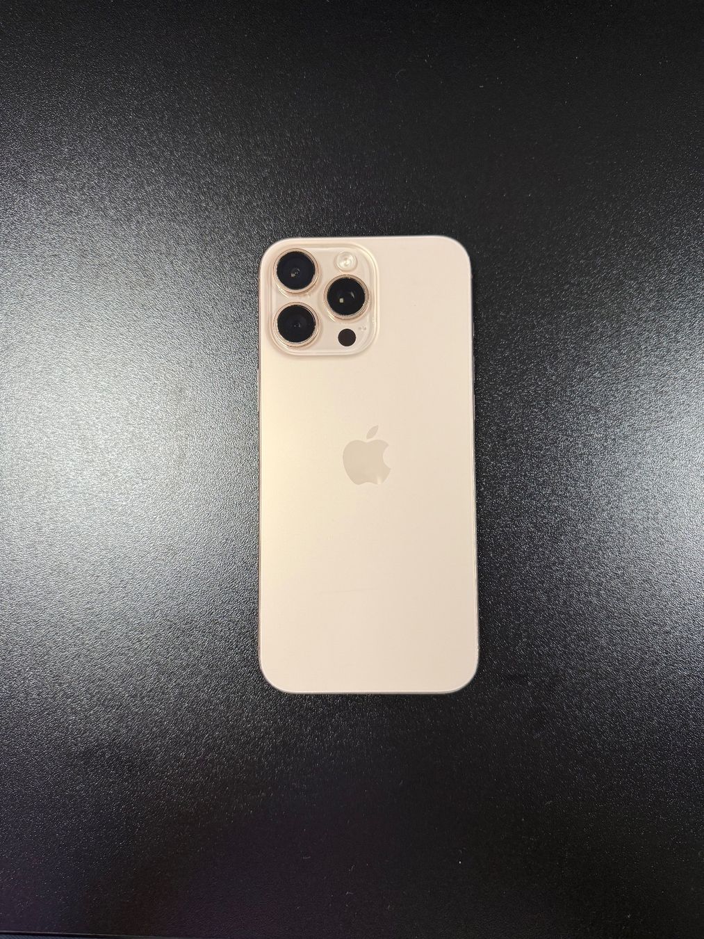 Apple Telefoni cellulari / Smartphones: APPLE iPhone 16 Pro Max Sable Titanium 1 TB – Nuovo (secondo la descrizione) da Genf venduto da SALES2013SALES 5