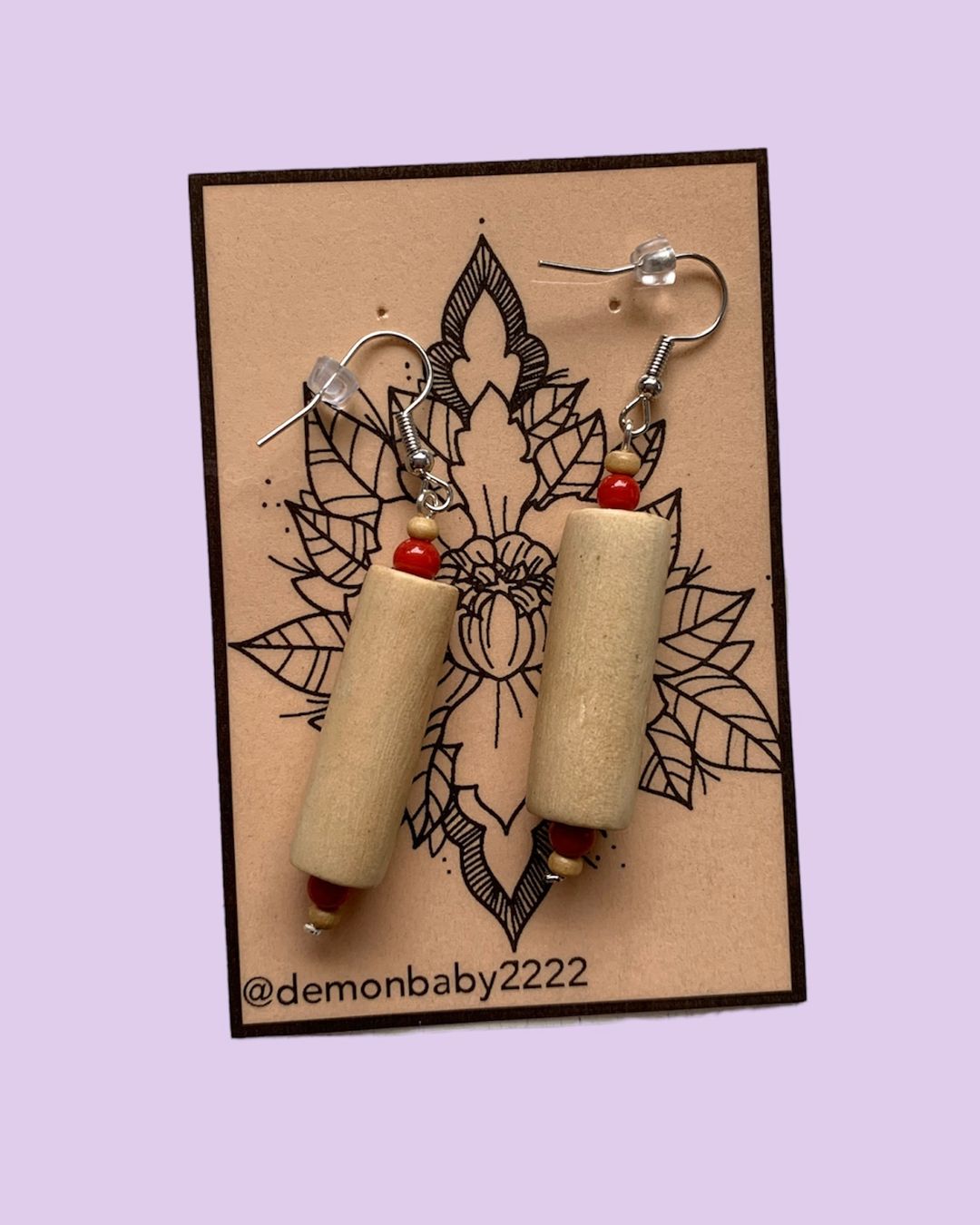Orecchini pendenti & Orecchini a lobo: "Finger lickin' wood" earrings – Nuovo e nell'imballaggio originale da Basel venduto da demonbaby2222