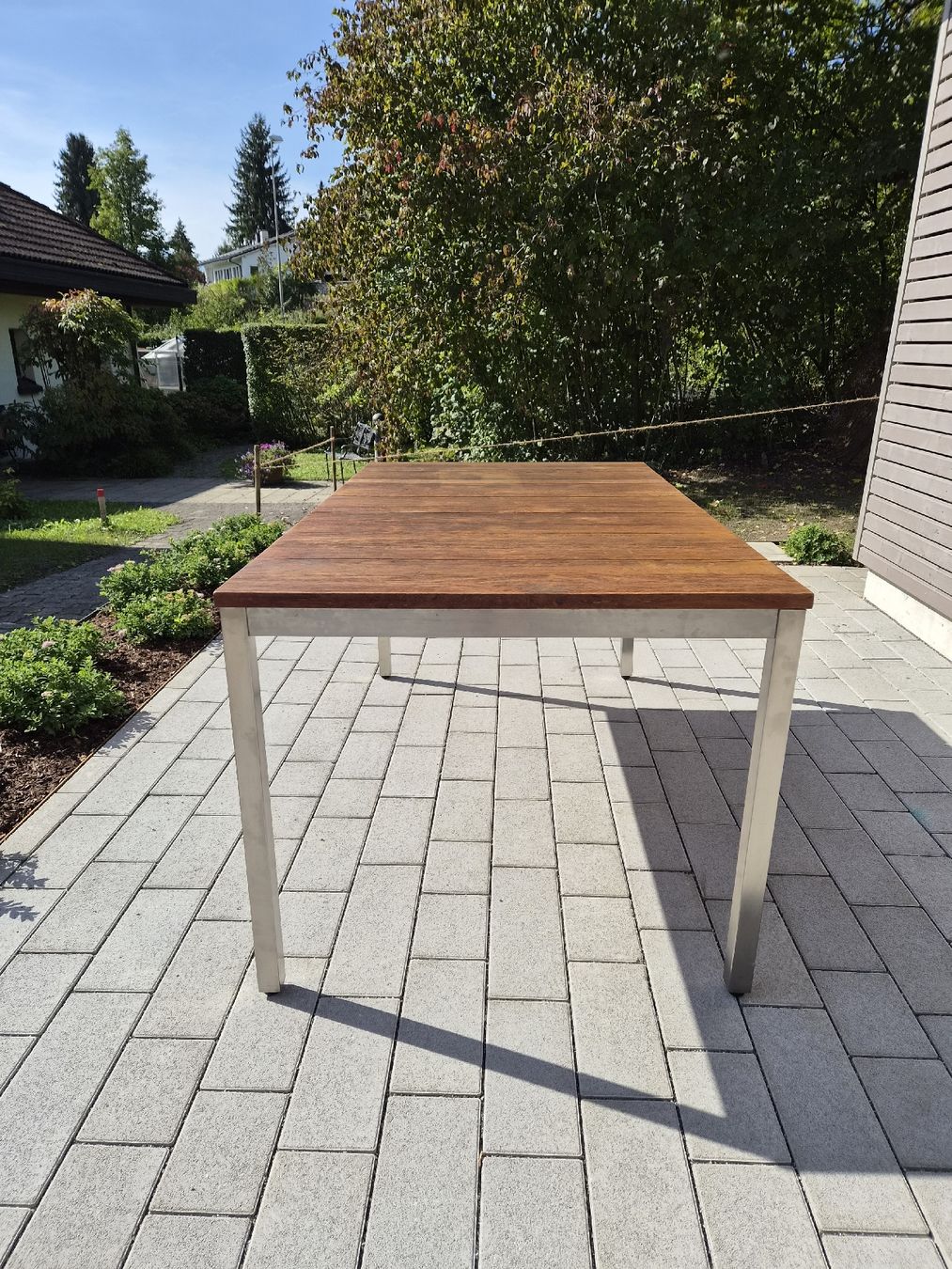 Tables: Gartentisch / greenline by ZEBRA – D'occasion à Adligenswil par SnoeggelsDR 1