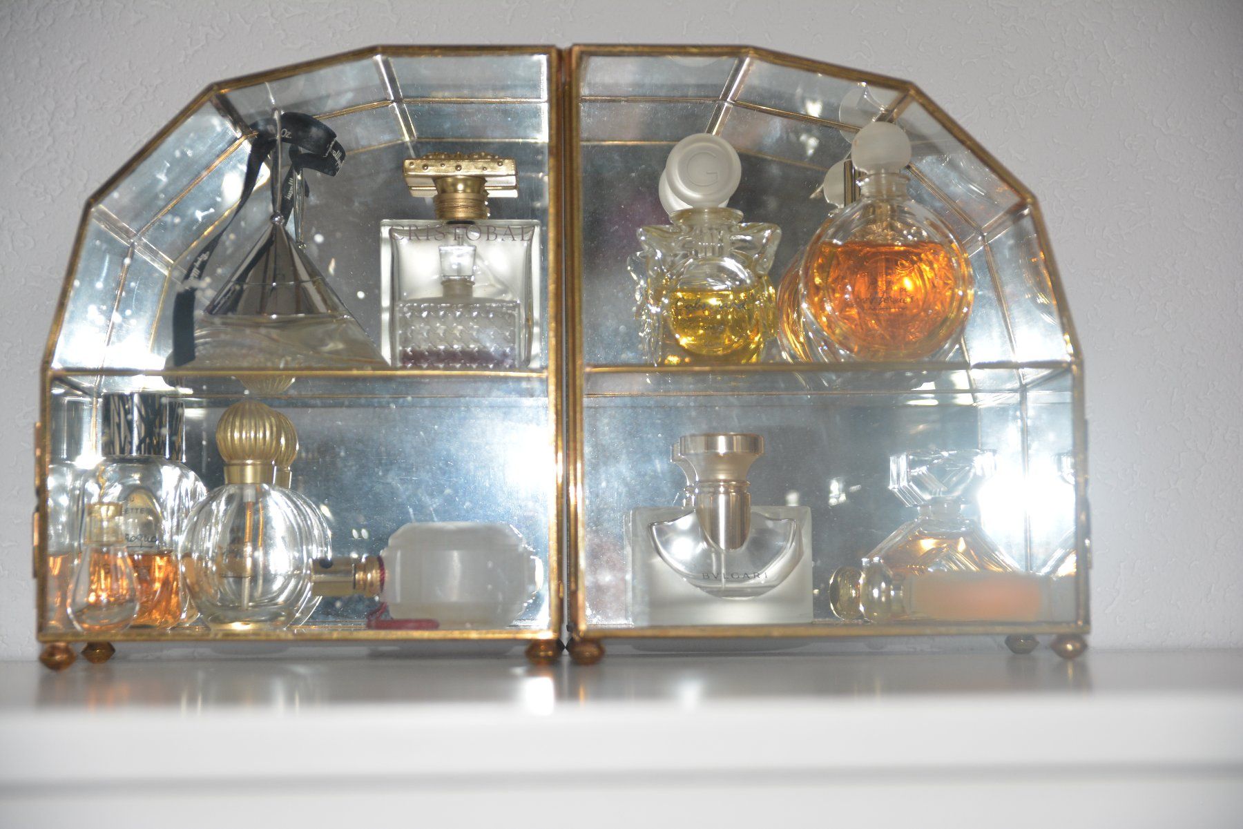 Vetrine: Kleine Messing Glas Vitrine Vintage – Usato da Glattfelden venduto da tdlubek 2