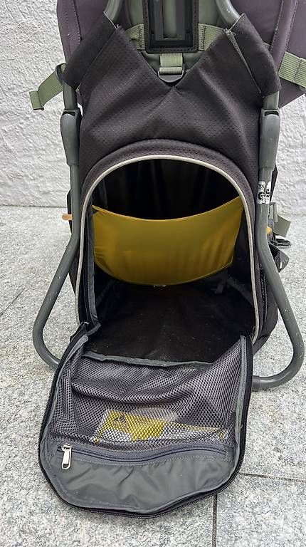 Marsupi portabebè: Wanderrucksack / Tragerucksack / Babytrage – Usato da Mosnang venduto da Com89 4