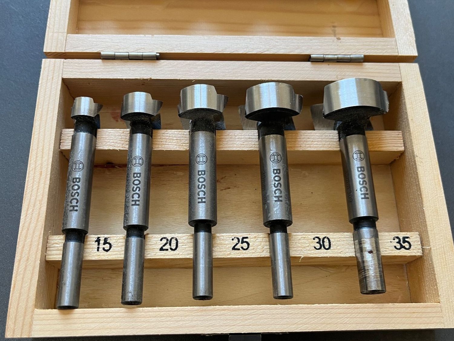 Bosch Tous les outils: Forstnerbohrer Set – D'occasion à Rickenbach SO par Depaedu