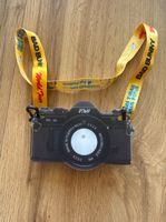 Bad Bunny DtMF World Tour Brussels – Kamera + Lanyard, neu