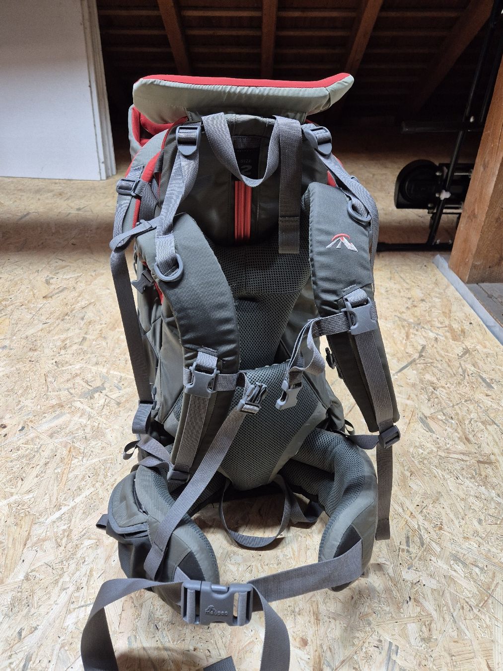 Macpac Zaini: Kindersitz Rucksack MacPac – Usato da Münchwilen TG venduto da coolcoow 3