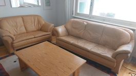 Ledersofa 3- und, 2-plätzig+Sessel beige mit Gebrauchsspuren