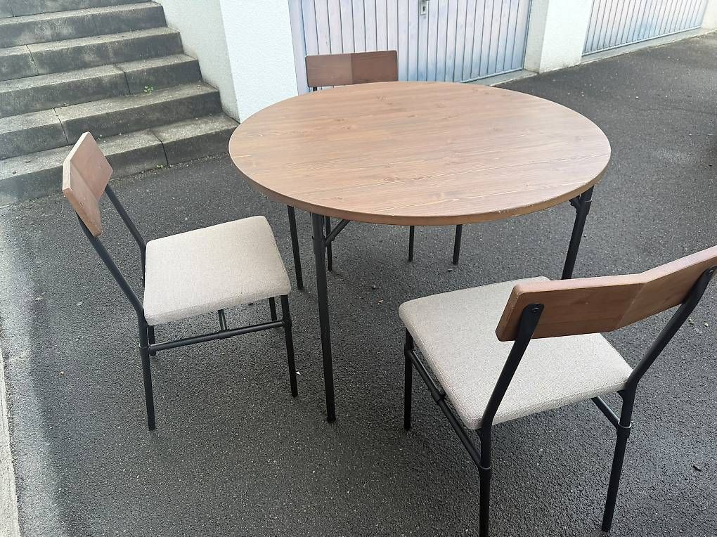 Set de table et chaises: 3 Stühle mit Tisch – D'occasion à Hausen AG par ribi03 2