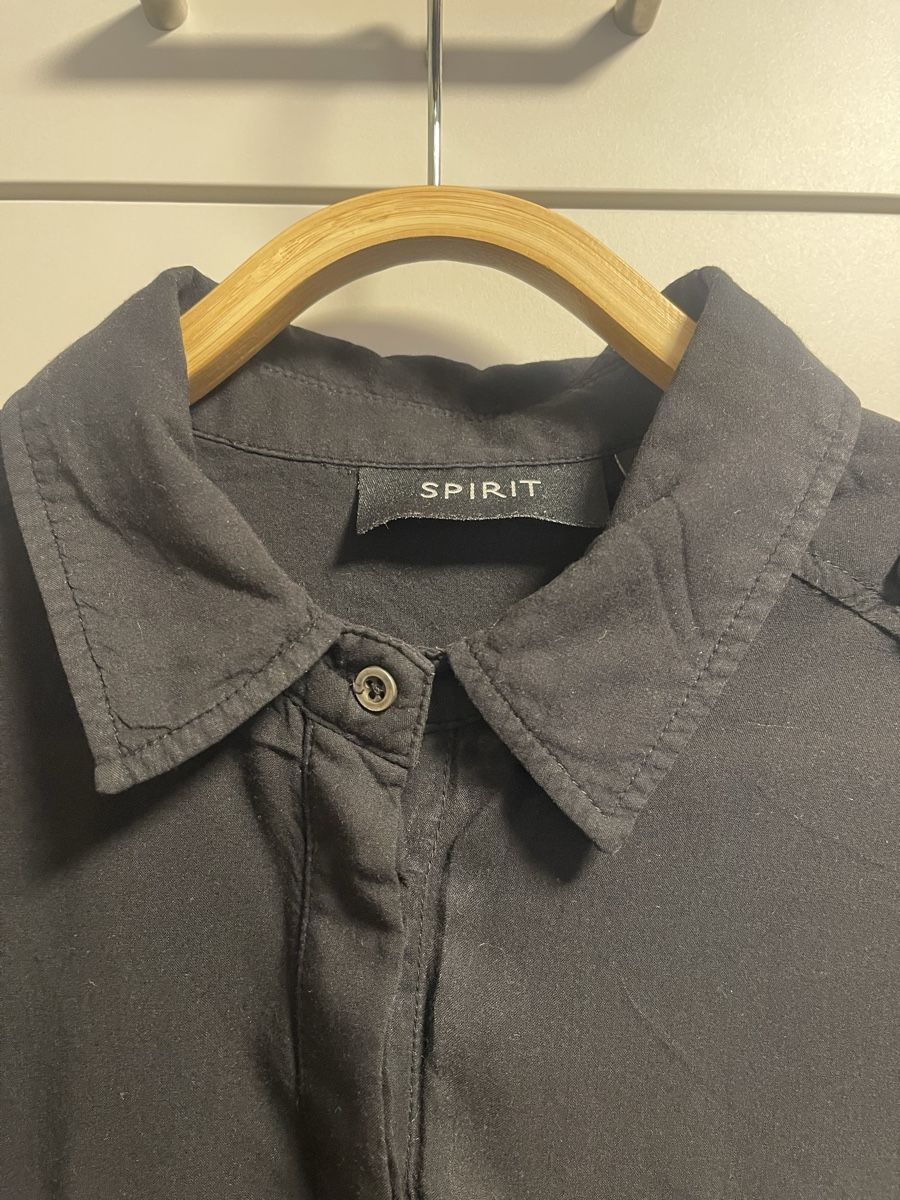 Camicette: Langarmshirt mit Taschen, Damen, Größe S – Usato da Zürich venduto da janasza 1