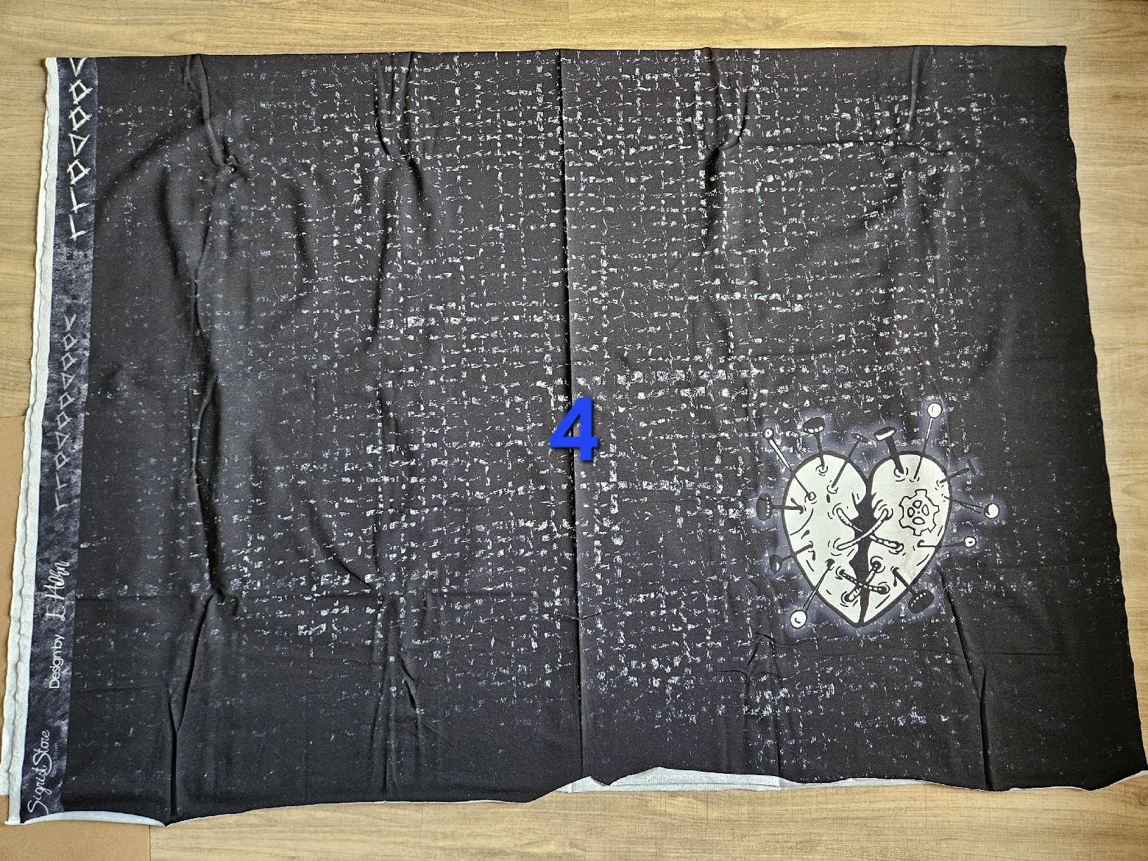 Tessuti: Stoffpanel Voodoo-Puppe – Nuovo (secondo la descrizione) da Schinznach Bad venduto da cynthia7 1