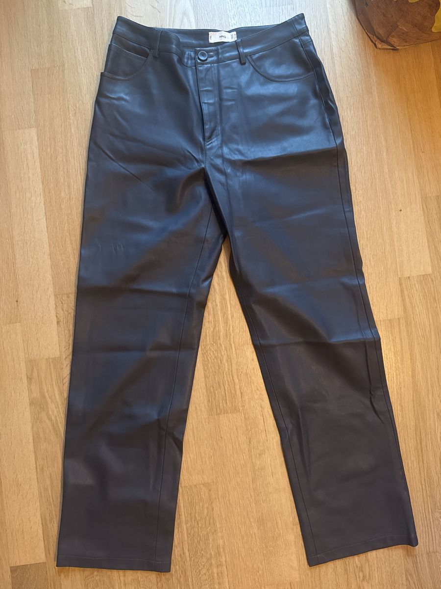 Pantaloni: Mango leather looks like pants – Usato da Fribourg venduto da ksu_65bh