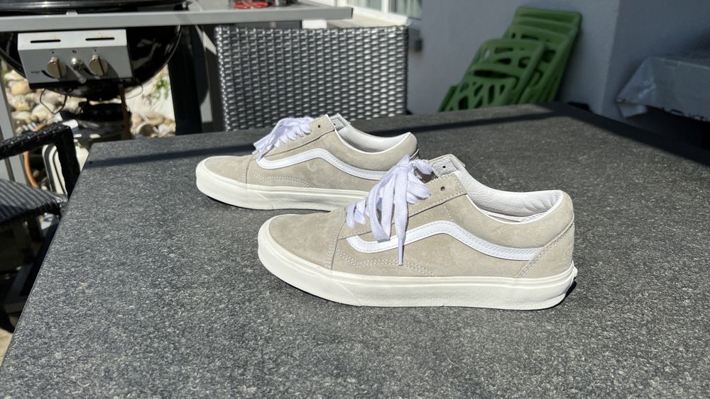 Vans Scarpe da uomo: Vans Suede Gr. 40.5 – Nuovo (secondo la descrizione) da Lengnau BE venduto da CeRi17