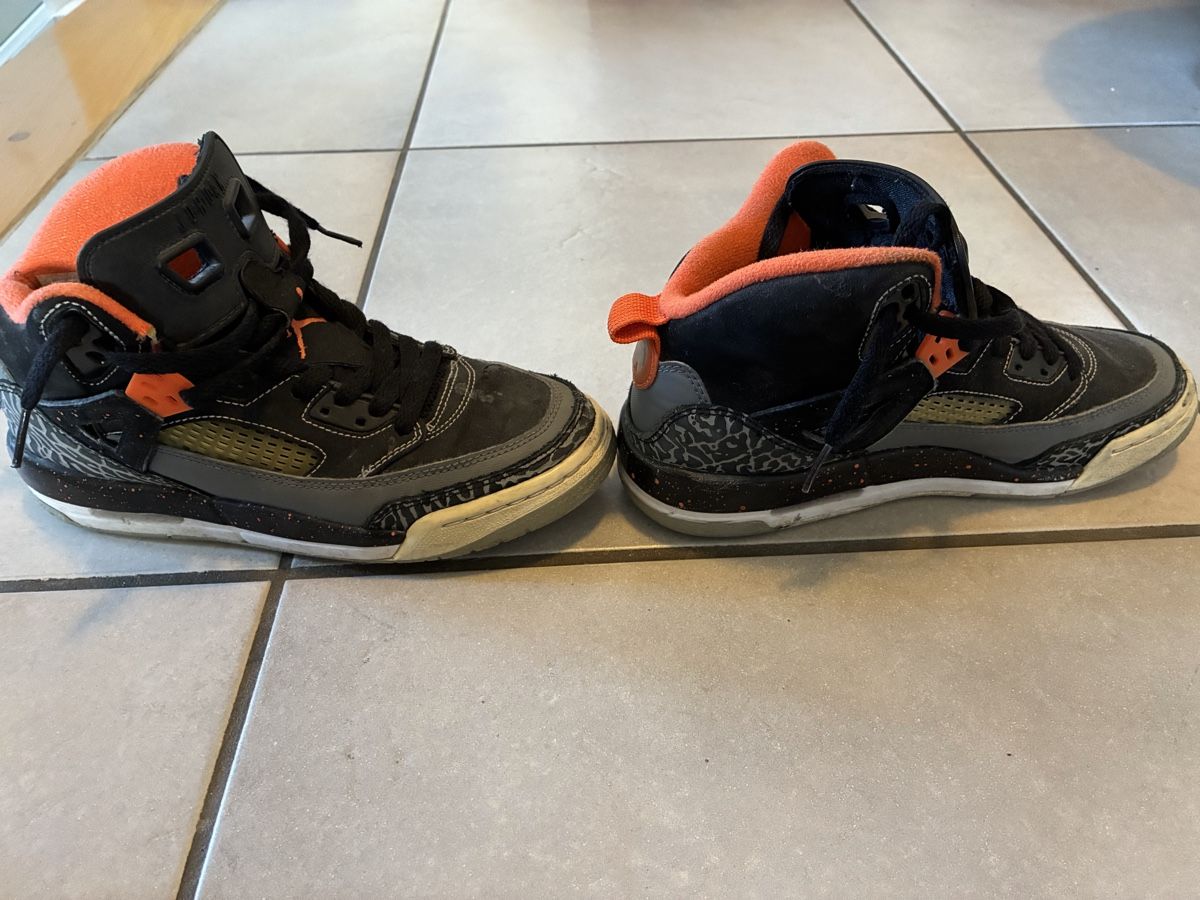 Jordan Scarpe per ragazzi: Air Jordan 4 Schuh Gr.37.5 – Usato da Thun venduto da Cypresses 3