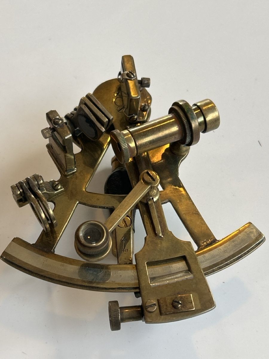Misurare: Sextant aus Messing mit Lederetui (2I2) – Usato da Neuenhof venduto da 123-Allerlei 1