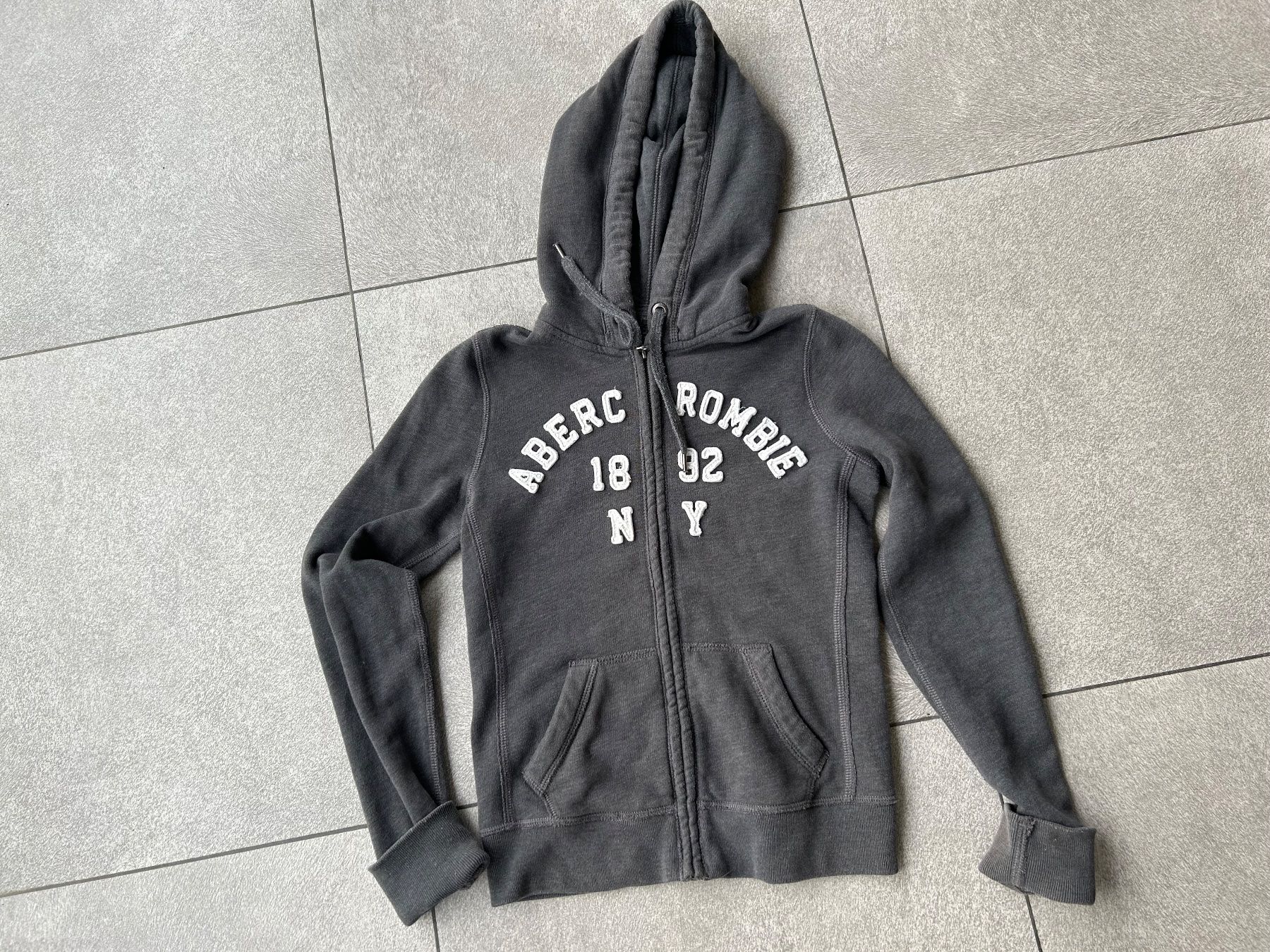 Giacche & Cappotti: Jacke mit Kapuze , gr. 146 / 152 – Usato da Arbedo venduto da nadia1973