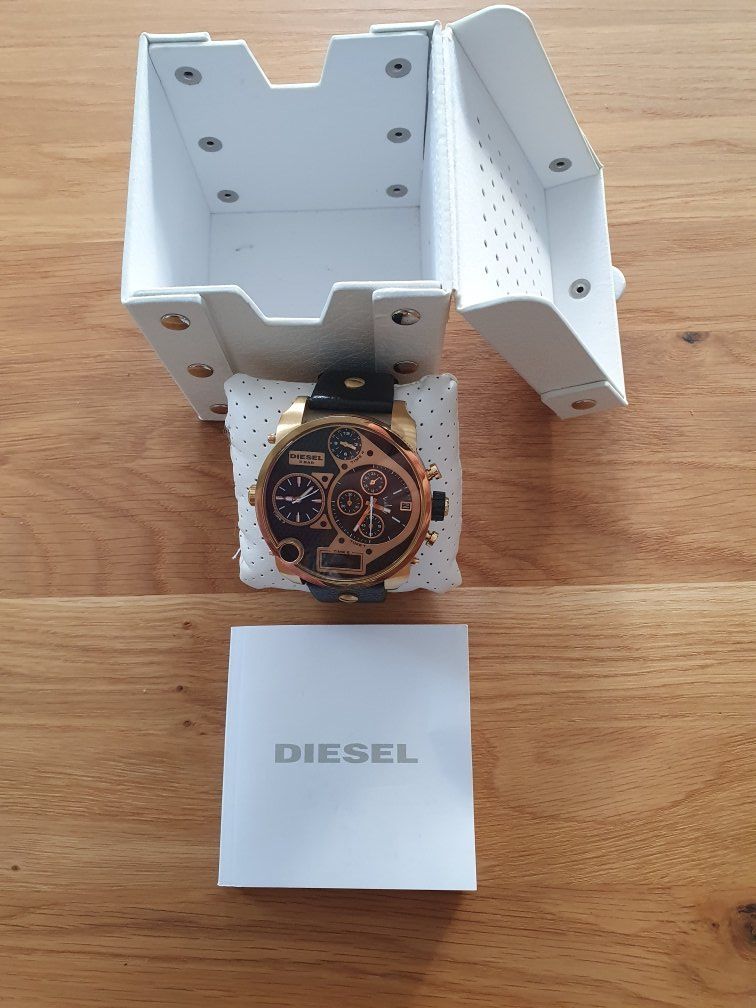 Diesel Uhren: Diesel Uhr Chronograph – Gebraucht aus Henau von fag_lzx9 4