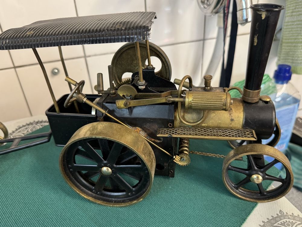 Wilesco Kits de montage: wilesco traktor mit anhänger – D'occasion à Zunzgen par milesdavis76 4