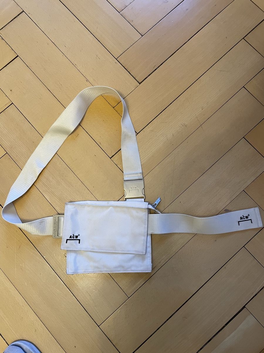 Borse: A-Cold-Wall Tasche Off-White – Usato da St. Gallen venduto da phi_rj67