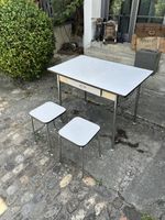 Küchentisch 2 Hocker 