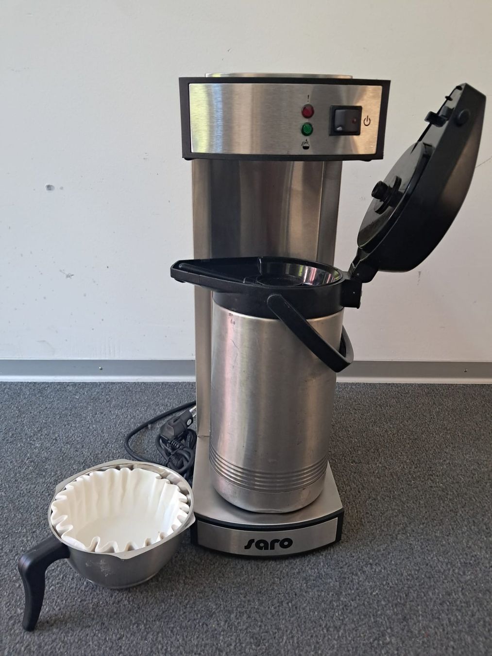 Macchine per caffè & Macchine per espresso: Batch Brewer Kaffeemaschine mit Thermoskanne, Filterkaffee – Usato da Zürich venduto da Lia107 2
