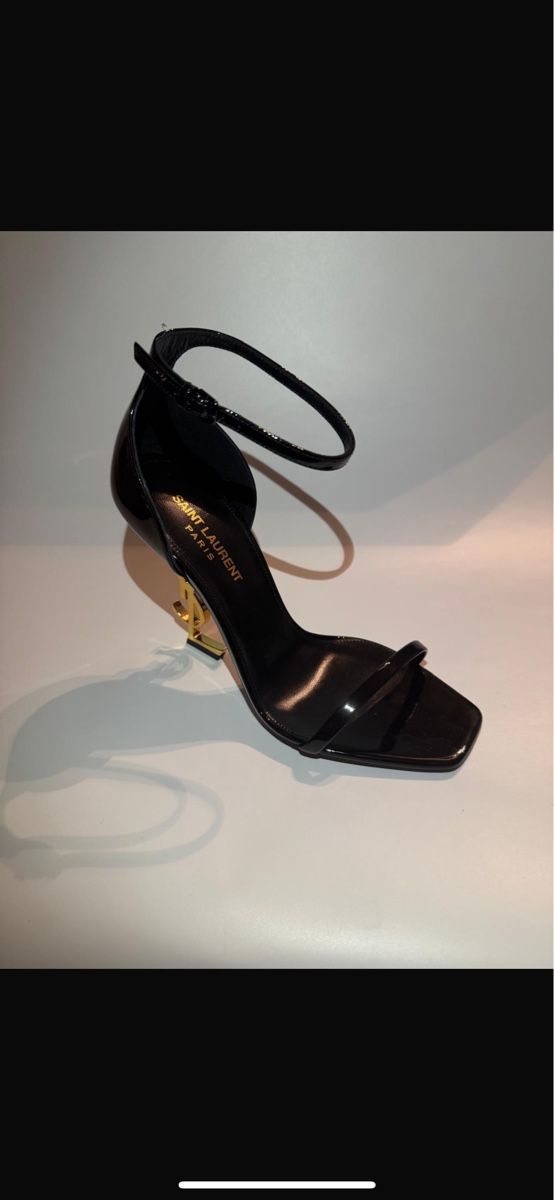 Saint Laurent Scarpe da donna: NEUE Yves Saint Laurent, Grösse 38 – Nuovo e nell'imballaggio originale da Villmergen venduto da mel_5ywd 2