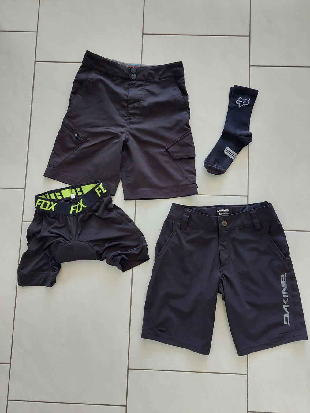 Pantalons: Bike-Set Fox Dakine – D'occasion à Stans par Klami7