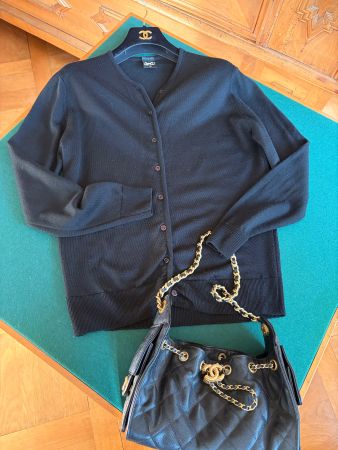 100% Schurwolle Vintage Strickjacke Gr. 40  wie NEU