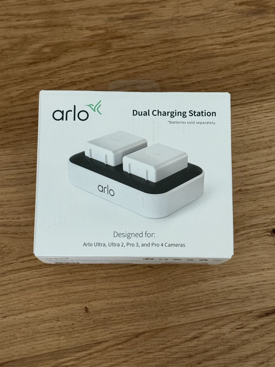 Arlo Caricatori & Batterie: Arlo Dual Ladestation – Usato da Wattwil venduto da AlcatronIntelligence