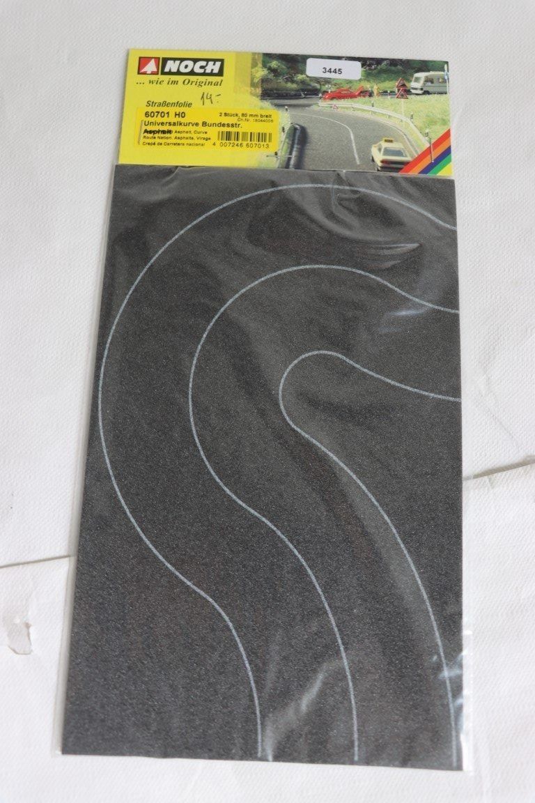 Zubehör: Strassenfolie (3445-3447) – Neu und originalverpackt aus Bäriswil BE von WWYN-Liquidationen