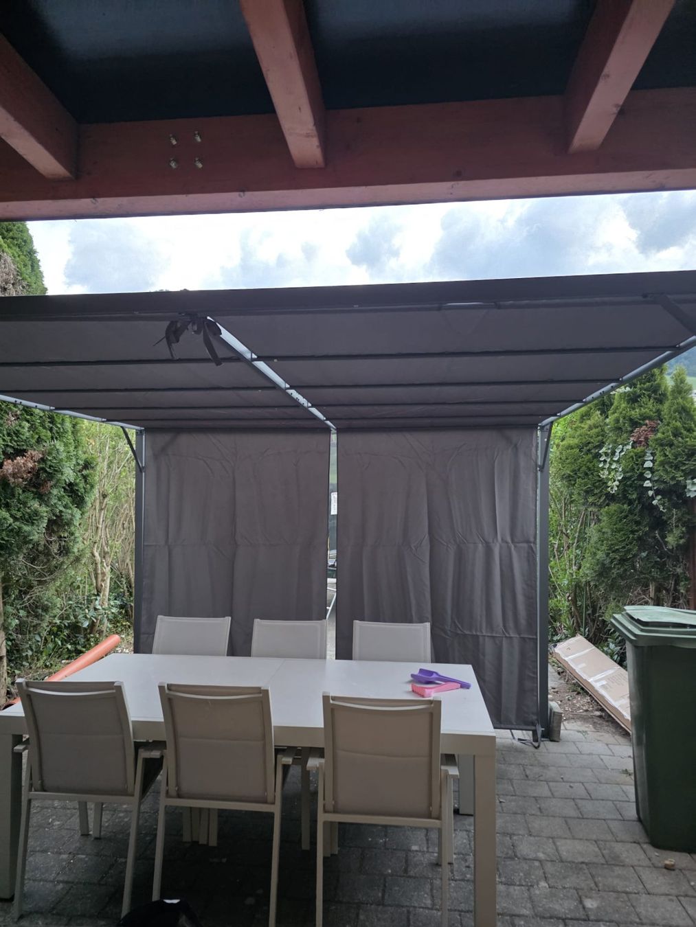Tende & Padiglioni: Pergola Überdachung mit Seitenwänden Anthrazit – Usato da Toffen venduto da ver_x68f 7