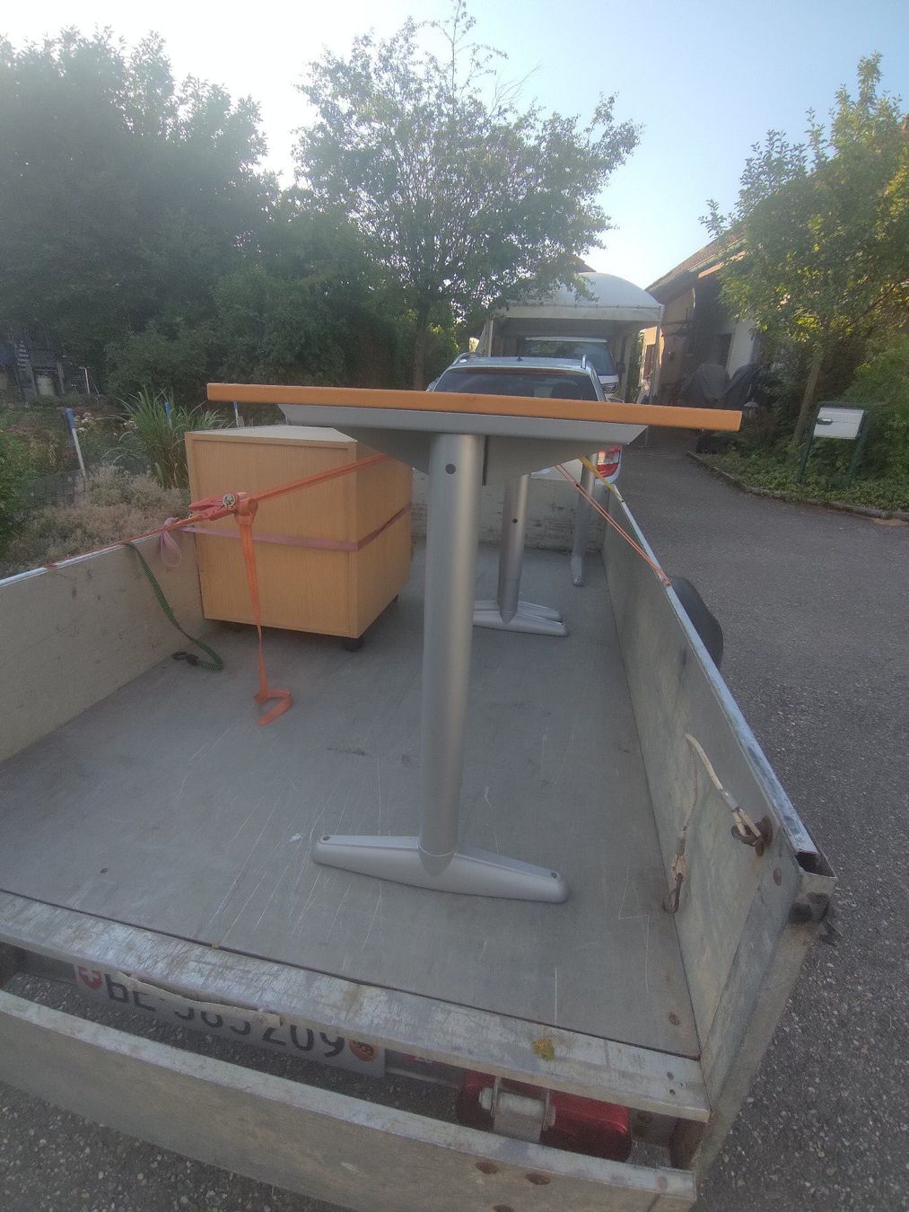 Scrivanie: Schreibtisch Buche Optik L-Form mit Schubladencontainer – Usato da Kräiligen venduto da Kuertu007 3