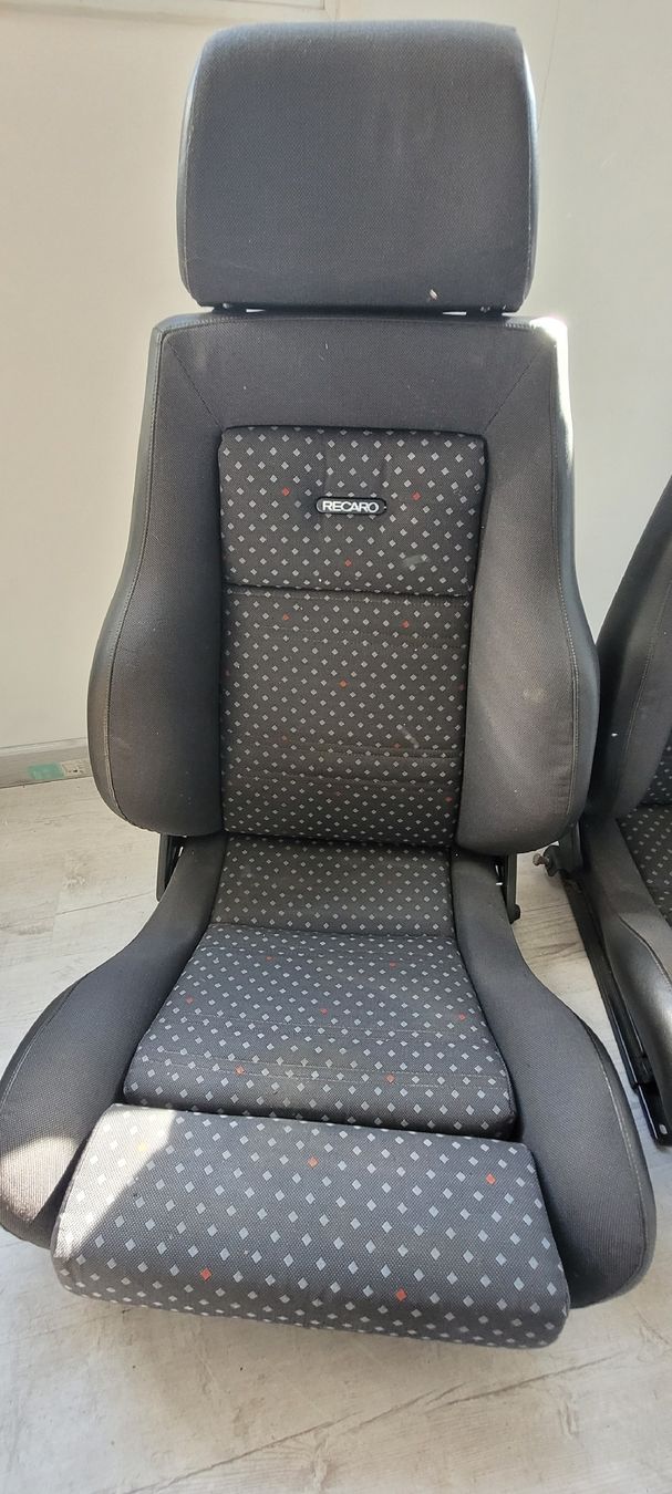 Recaro Toutes les pièces auto: Sièges Recaro – D'occasion à Ecublens VD par Sarmale542 1