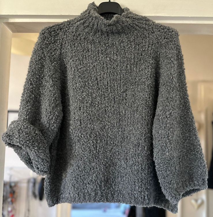 Mixed Long Sleeve Pullover