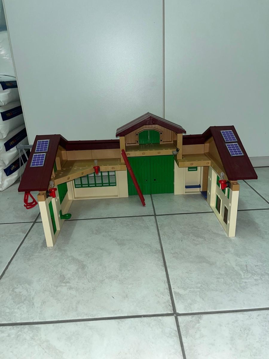 Jouets: Playmobil Bauernhof – D'occasion à Waltenschwil par elv_fh6d