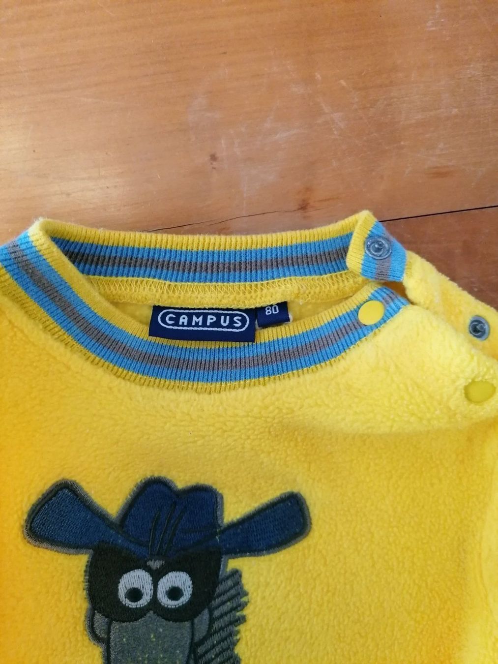 Maglioni & Felpe: Pulli 80 – Usato da Solothurn venduto da Shanty.20 1