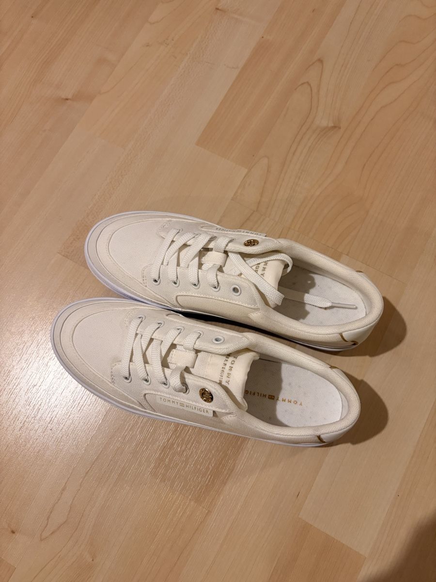 Tommy Hilfiger Scarpe da donna: Tommy Hilfiger Sneakers – Nuovo e nell'imballaggio originale da Wiesendangen venduto da lui_9cfx 2