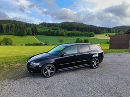 Volvo V50 T5 AWD "R" HEICO Tuning 250 PS ab MFK