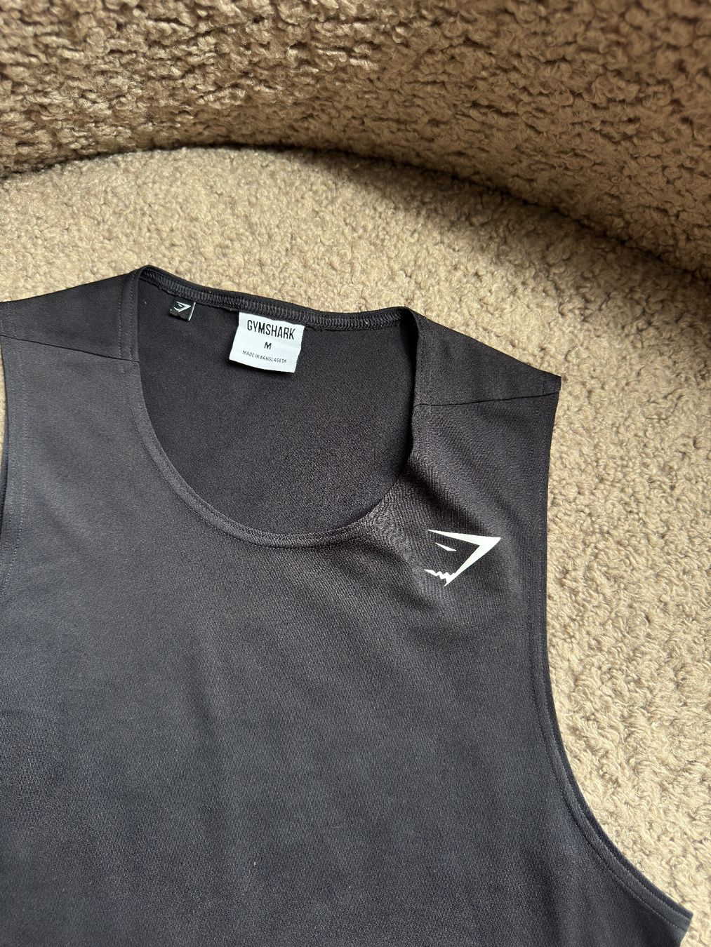 Gymshark T-shirt: Gymshark | Tanktop – Nuovo (secondo la descrizione) da Horgen venduto da onur_5 2