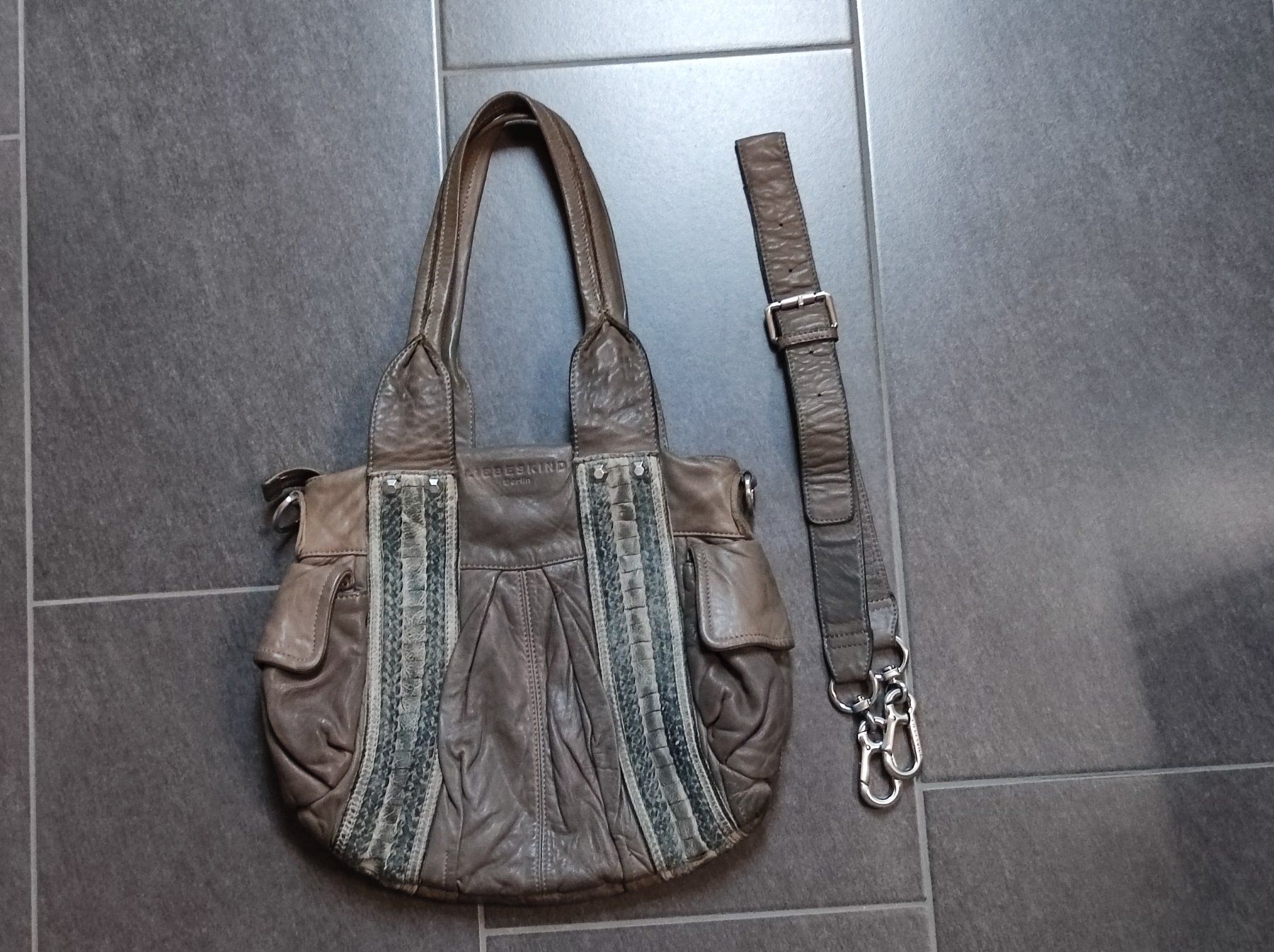 Liebeskind Borse da donna: Tasche / Schultertasche von Liebeskind – Usato da Wohlen AG venduto da Tikale