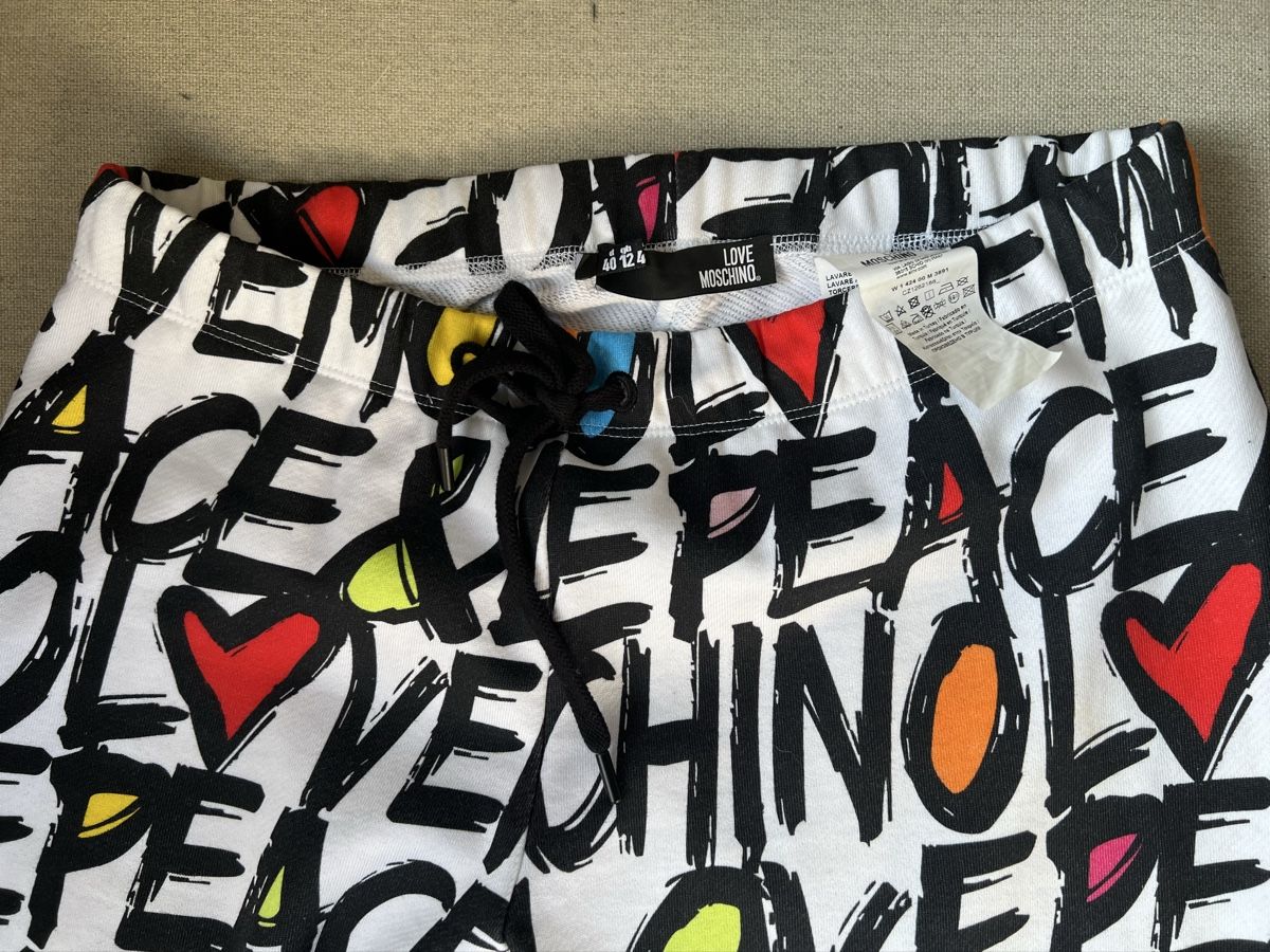 Moschino Pantaloni: Moschino Hosen Sweatpants 38/ 40 – Nuovo (secondo la descrizione) da Bülach venduto da Blueyvi 1