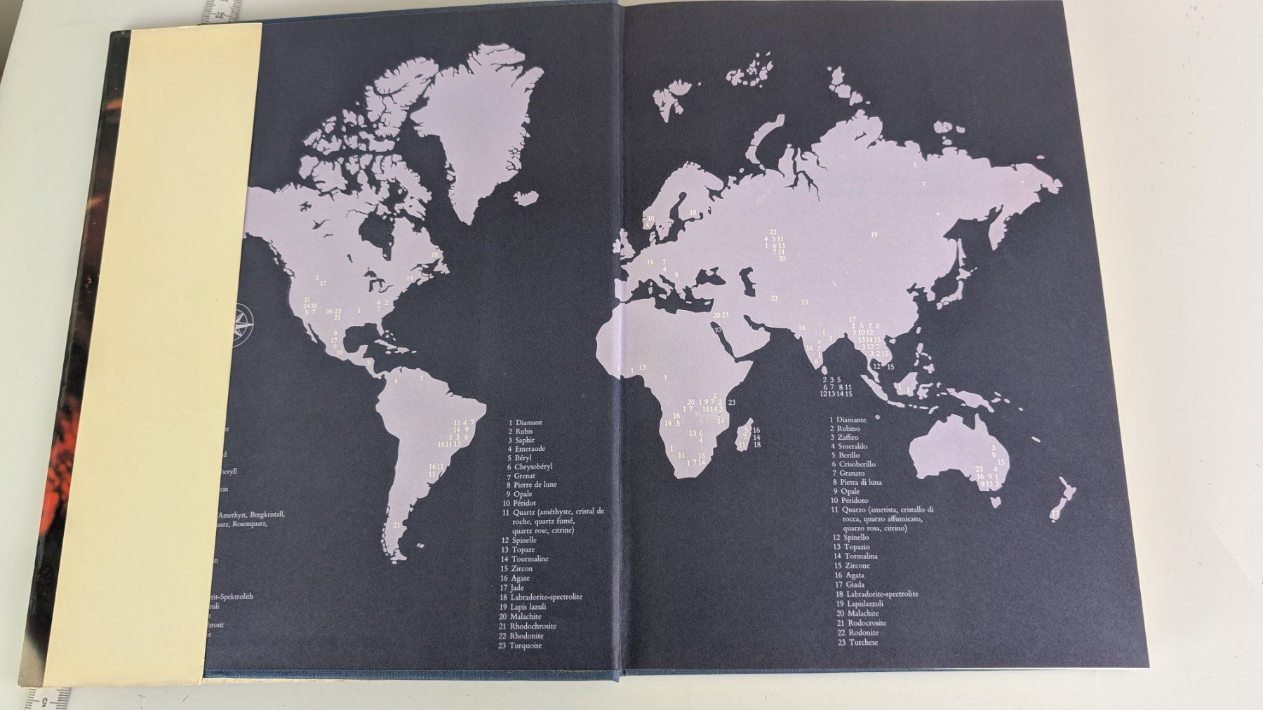 Libri: Edelsteine, eine Sammlung für Kenner, Top – Usato da Zürich venduto da axolottchen 4