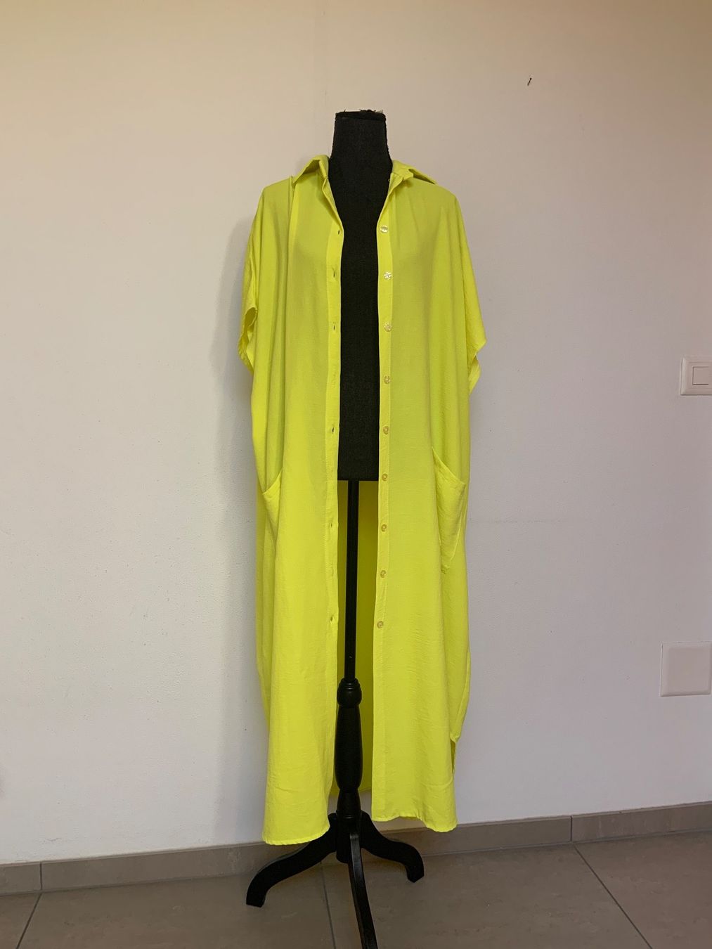 Vestiti: Blusenkleid / Maxiweste 36 - 46 – Nuovo (secondo la descrizione) da Sigriswil venduto da ck56 2