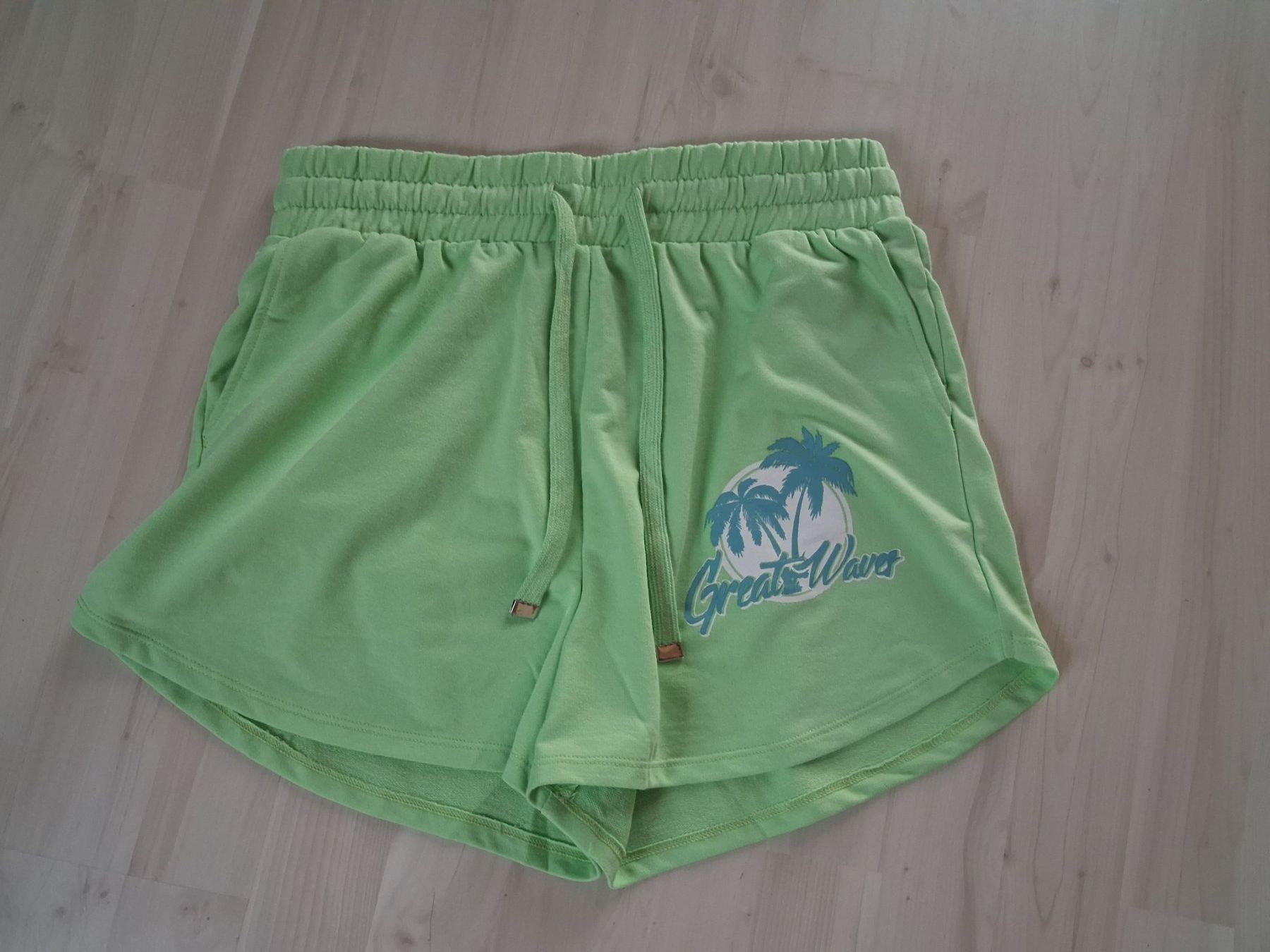 Pantaloni: KURZE SHORTS MINT  S – Nuovo (secondo la descrizione) da langnau venduto da Santos1411