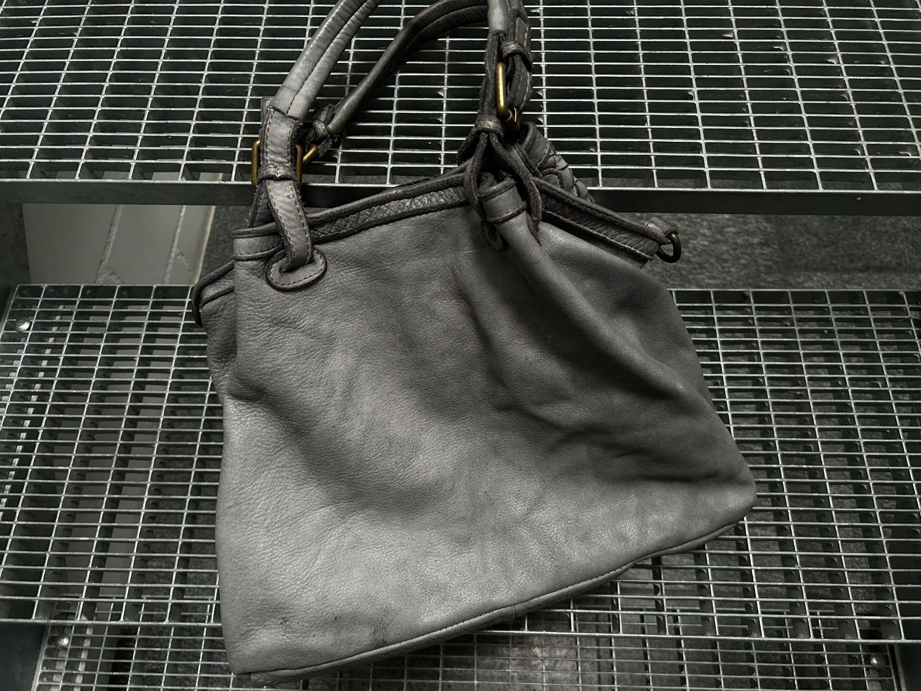 Sacs femmes: Tasche – D'occasion à Worb par -rene- 2