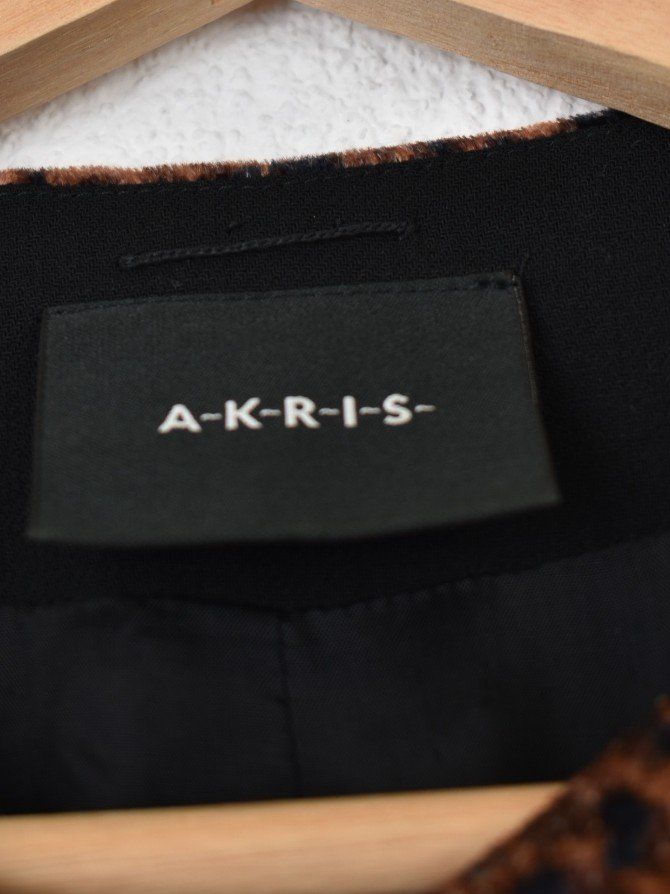 Akris Giacche: Akris Jacke, Samtoptik, Gr.36, neuwertig – Nuovo (secondo la descrizione) da Nürensdorf venduto da 2ND_STORY 6