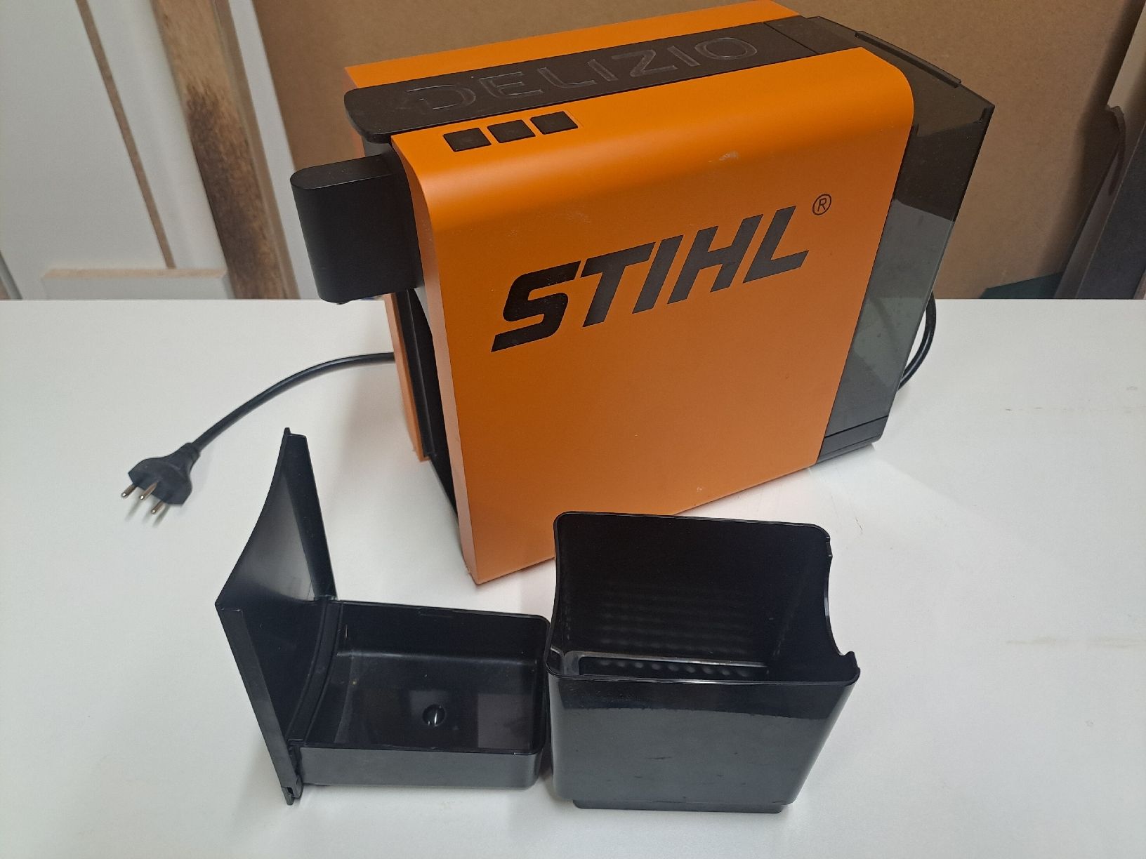 Delizio Kaffeemaschinen & Espressomaschinen: delizio stihl desig – Neu und originalverpackt aus Illnau von adi711