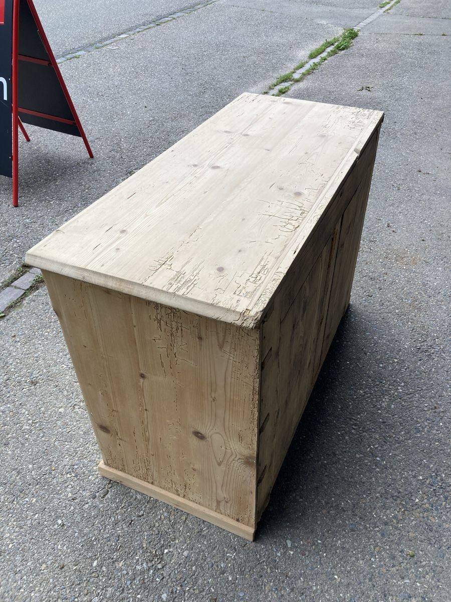 Cassettiere: Tannenholz Anrichte / Sideboard – Usato da Hagenbuch ZH venduto da bromaer 8