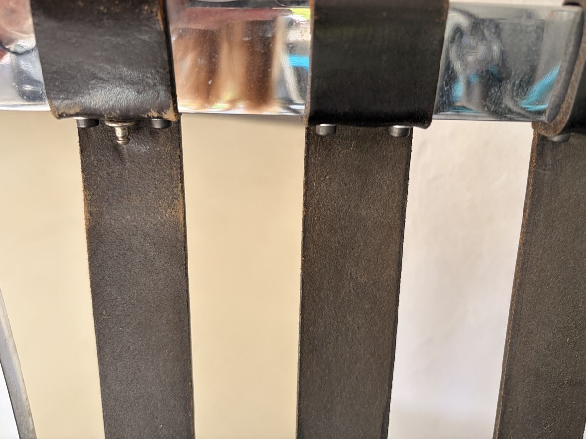 Poltrone: Barcelona Chair Vintage – Usato da Basel venduto da RausindieNatur 6