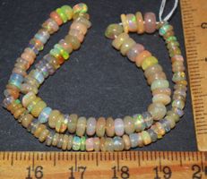 Stein Perlen Strang L-7739 – Äthiopische Opal Rondelle 4–6mm
